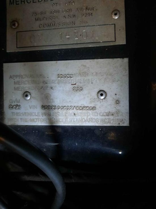 mercedes benz E240 Nov 1997 Parts & Wrecking