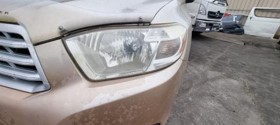toyota Kluger Sep 2009 Parts & Wrecking