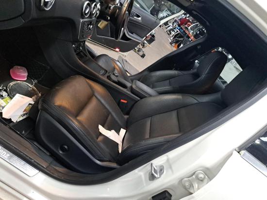 mercedes benz A200 Dec 2013 Parts & Wrecking