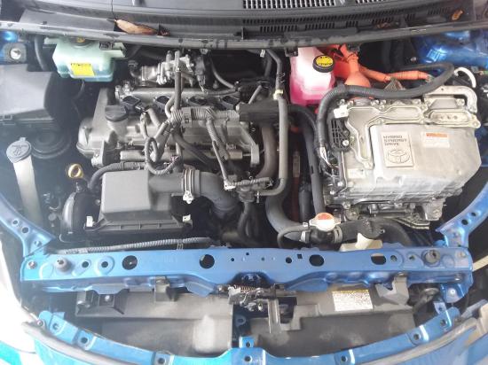 toyota Prius Oct 2015 Parts & Wrecking