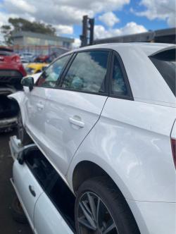 2017 Audi A1 image 6