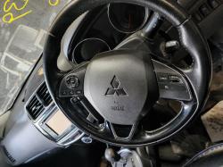 2016 Mitsubishi image 6