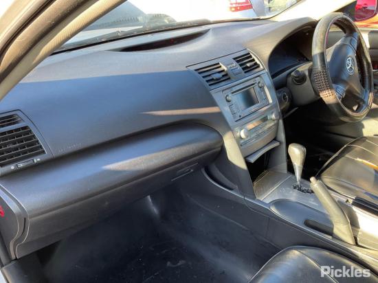 toyota Camry AHV40R Sep 2011 Parts & Wrecking