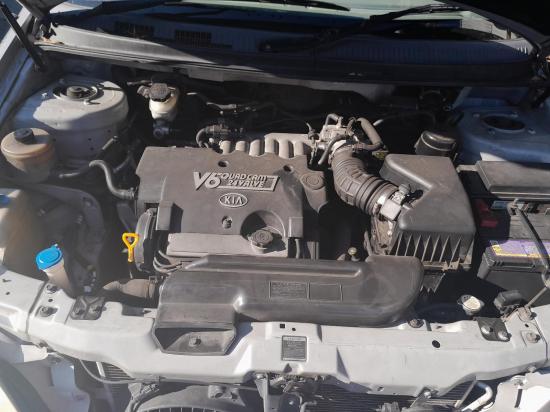 kia Carnival LS Oct 2004 Parts & Wrecking