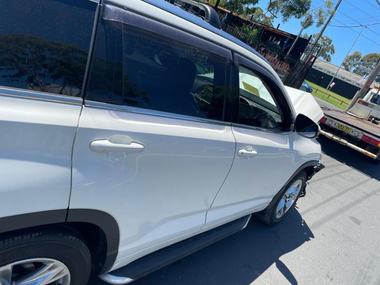 toyota Kluger 2016 Parts & Wrecking