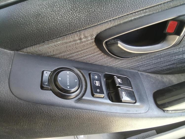 hyundai Iload Aug 2011 Parts & Wrecking