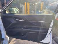 2020 Toyota Camry HYBRID ACENT image 6