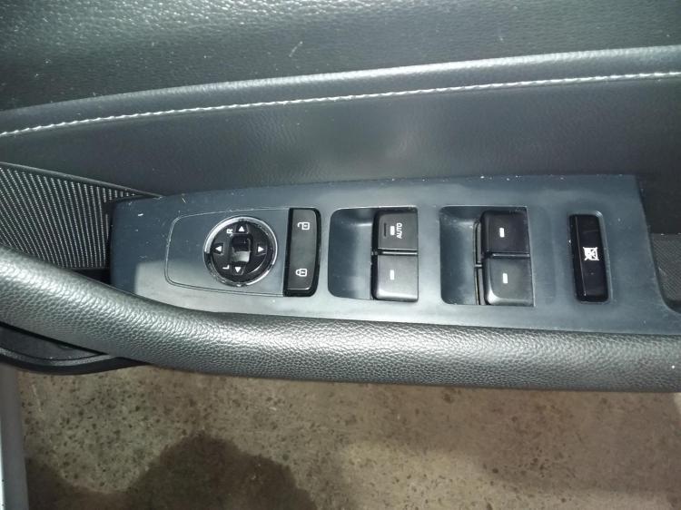 hyundai Sonata LF ACTIVE Jan 2018 Parts & Wrecking