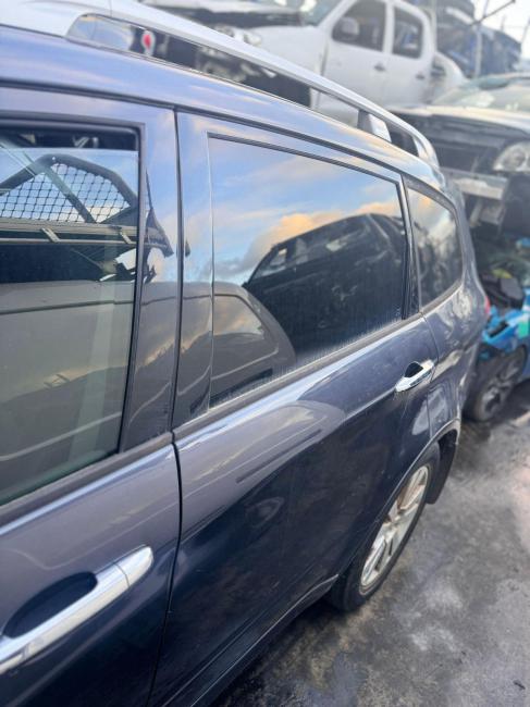 subaru Tribeca 2012 Parts & Wrecking