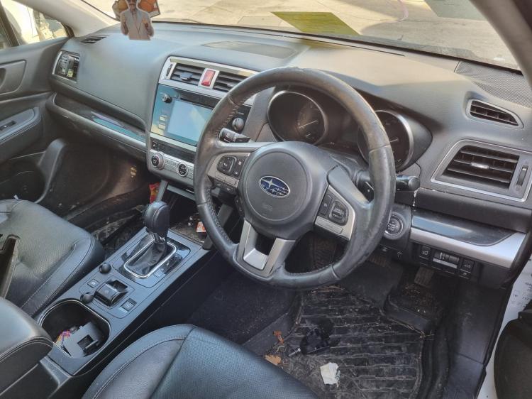 subaru Outback PREMIUM 2015 Parts & Wrecking