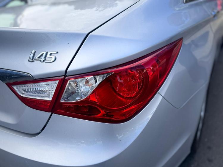 hyundai I45 2012 Parts & Wrecking