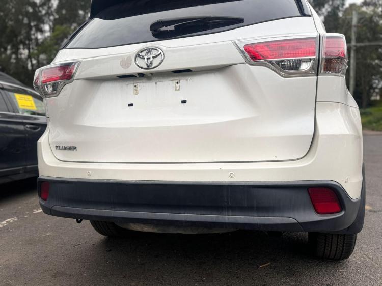 toyota Kluger 2016 Parts & Wrecking