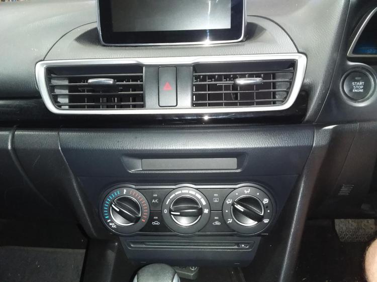 mazda 3 BM MAXX Oct 2015 Parts & Wrecking