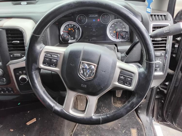 dodge Ram 2500 LARAMIE Jan 2017 Parts & Wrecking