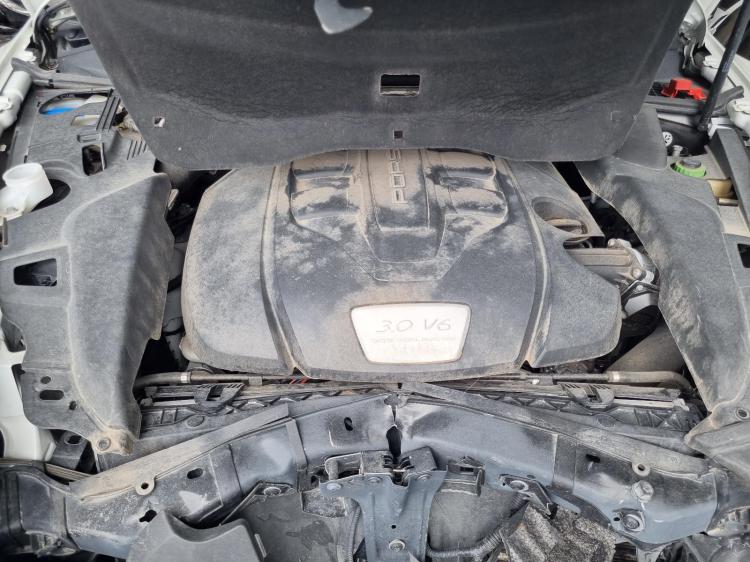 porsche Cayenne 92A 2014 Parts & Wrecking