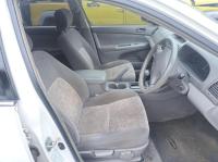 2003 Toyota Camry ACV36R image 6