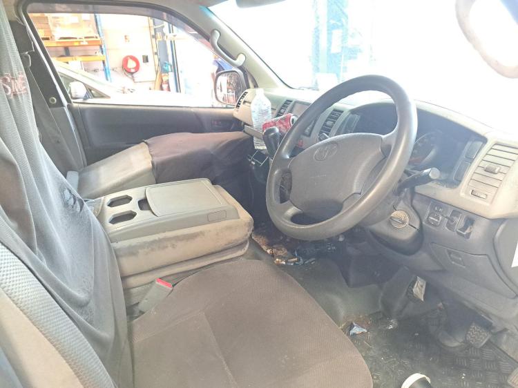 toyota Hiace TRH201R May 2006 Parts & Wrecking