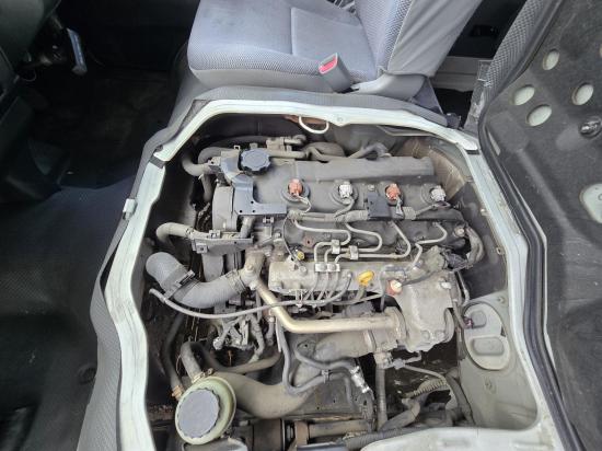 toyota Hiace KDH COMMUTER Feb 2005 Engine Motor 