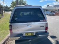 2005 Ford Courier image 6