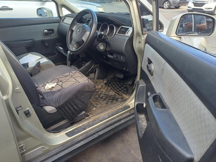 nissan Tida ST Oct 2006 Parts & Wrecking