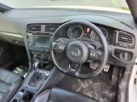 2015 Volkswagen Golf R image 6