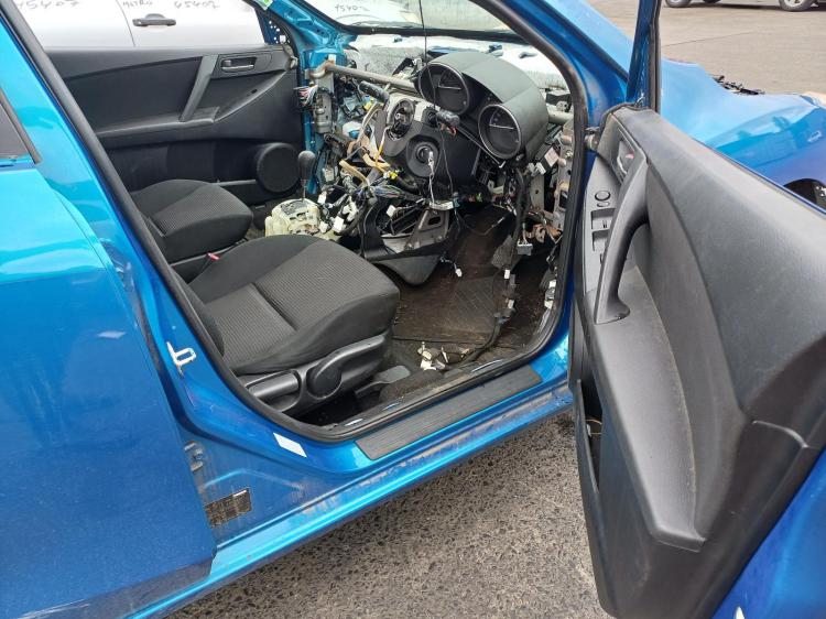 mazda 3 NEO Sep 2011 Parts & Wrecking