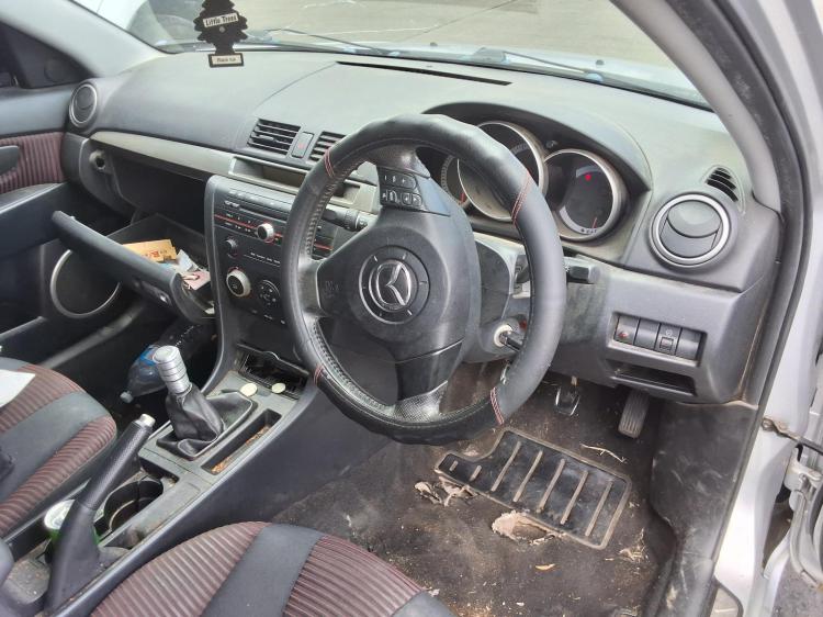 mazda 3 SP23 Sep 2005 Parts & Wrecking