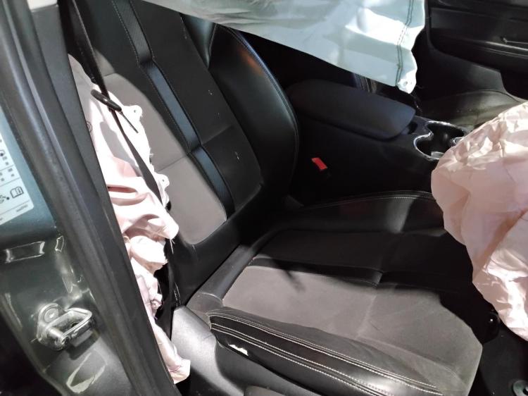 holden Commodore SV6 Jan 2015 Parts & Wrecking