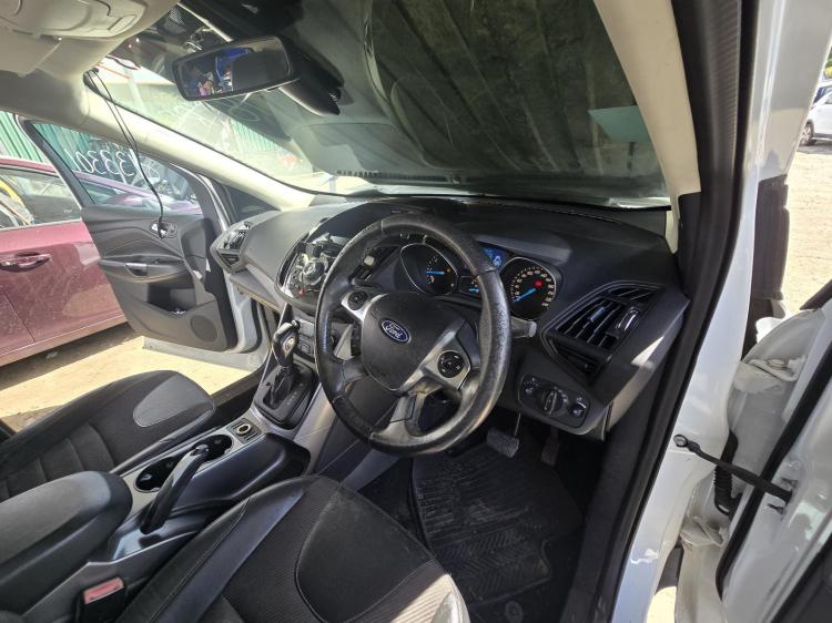 ford Kuga TF TREND Feb 2014 Parts & Wrecking