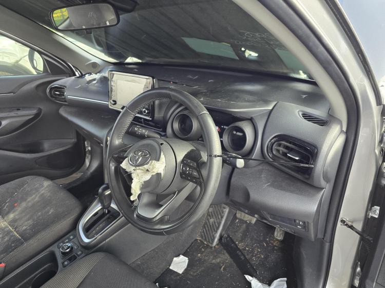 toyota Yaris Cross XP210 HYBRID GX May 2021 Parts & Wrecking