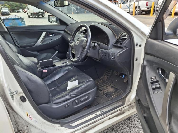 toyota Camry HYBRID LUXURY Mar 2010 Parts & Wrecking