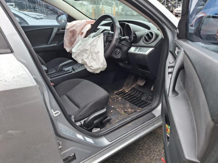 mazda 3 NEO Mar 2012 Parts & Wrecking