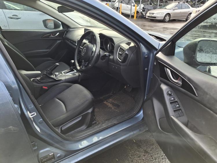 mazda 3 MAXX Sep 2015 Parts & Wrecking