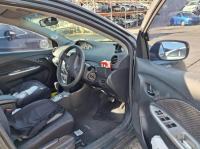 2007 Toyota Yaris YRS image 6