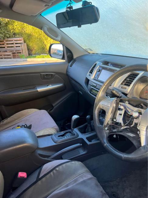 toyota Hilux KUN26R 2009 Parts & Wrecking