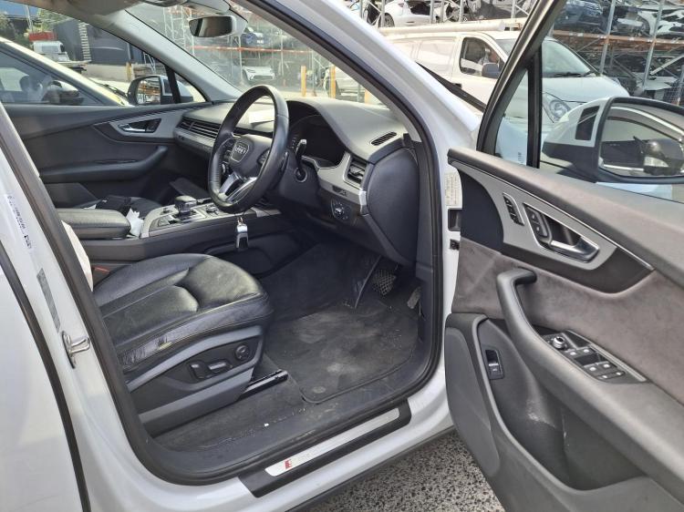 audi Q7 3.0 TDI QUATTRO Jan 2016 Parts & Wrecking