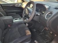 2015 Nissan Pathfinder ST FWD image 6