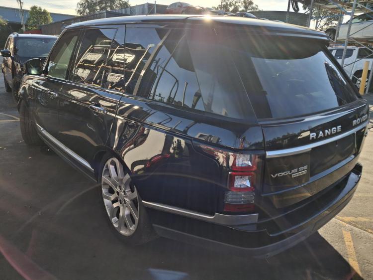 land rover Range Rover SDV6 HYBRID VOGUE SE May 2015 Parts & Wrecking