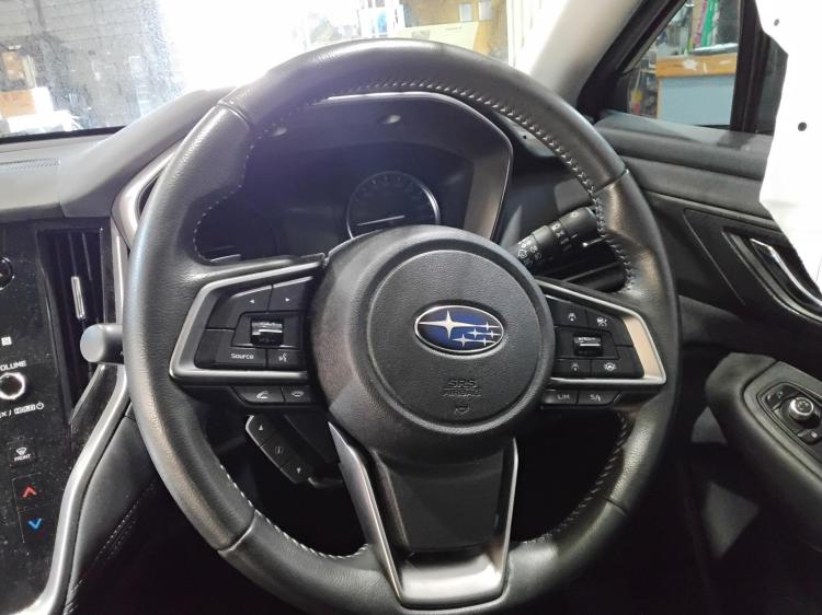 subaru Outback BASE Oct 2021 Parts & Wrecking
