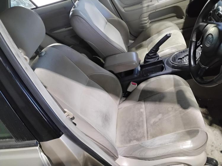 lexus Is200 SPORTS LUXURY Apr 2004 Parts & Wrecking