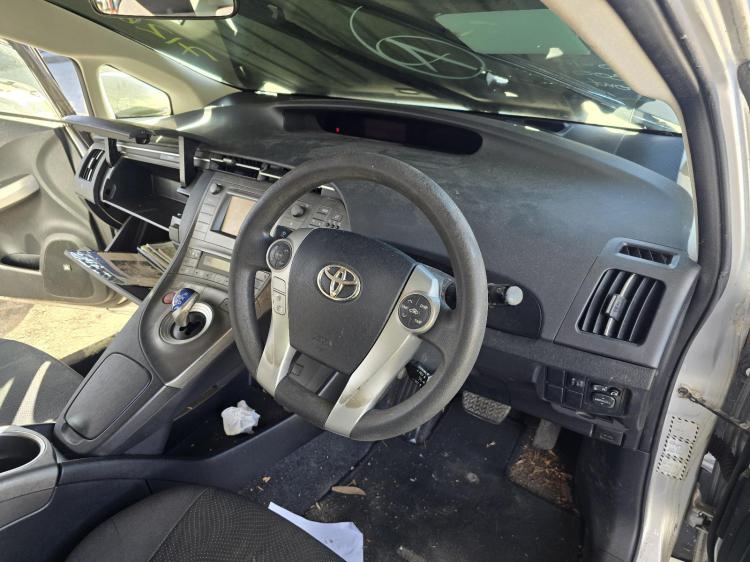 toyota Prius ZVW30R HATCH Jun 2012 Parts & Wrecking
