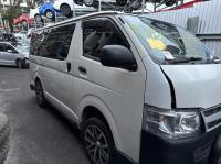 2013 Toyota Hiace KDH200 image 6