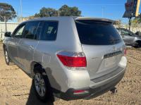2013 Toyota Kluger GSU40 image 6