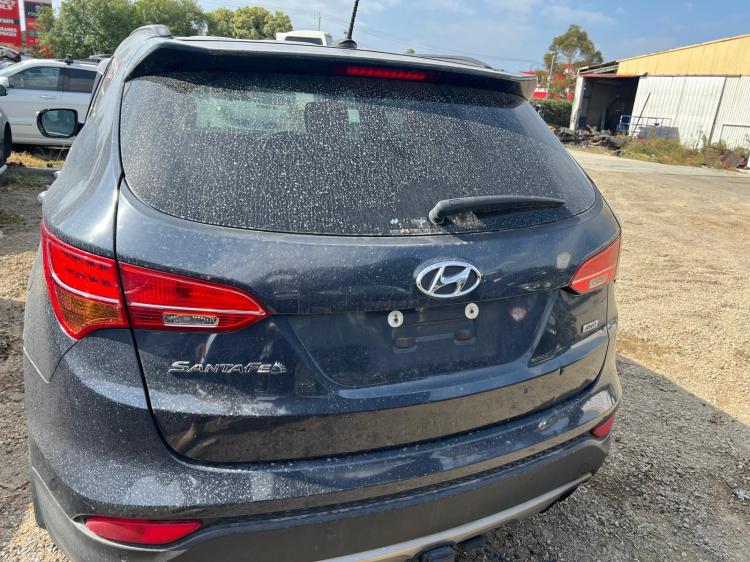 hyundai Santafe DM Dec 2013 Parts & Wrecking