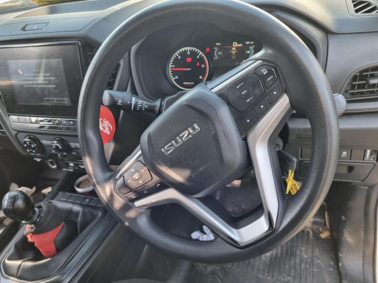 isuzu Dmax SX HI-RIDE RG 2021 Parts & Wrecking