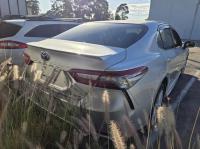 2018 Toyota Camry AXVH71R image 6