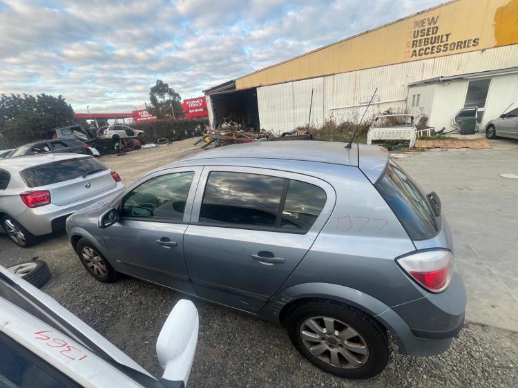 holden Astra AH May 2005 Parts & Wrecking