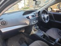 2013 Mazda 3 image 6