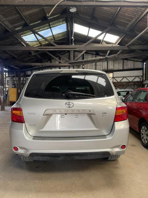 toyota Kluger 2010 Parts & Wrecking