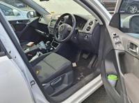 2010 Volkswagen Tiguan 5N image 6